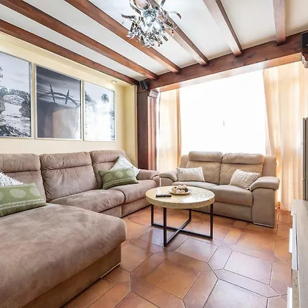 Lor Pintada 2a Apartment