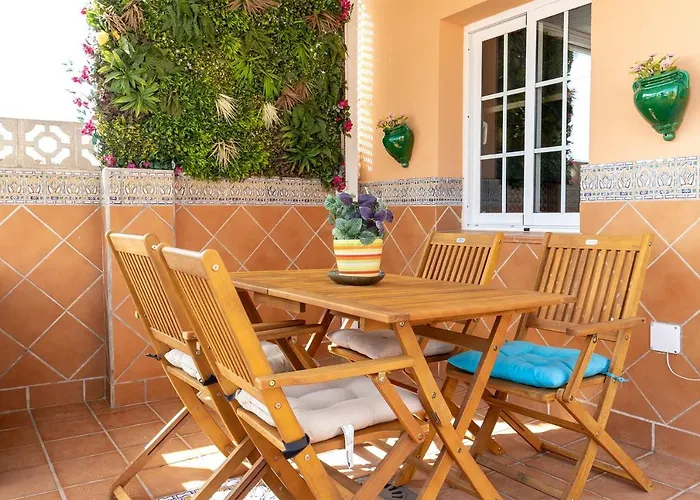 Apartment Lor Pintada 2a *