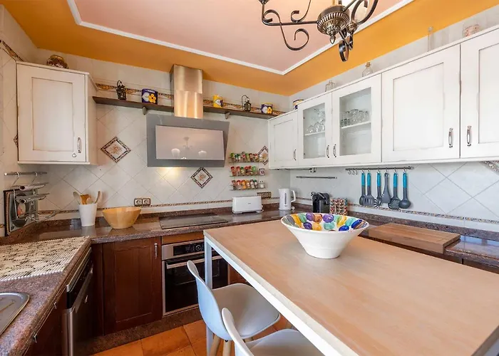 Lor Pintada 2a Apartment