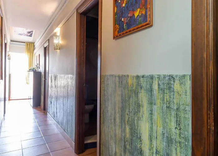 Lor Pintada 2a 公寓